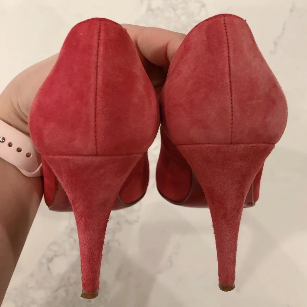 CHRISTIAN LOUBOUTIN Pink Suede “Simple Pumps” SZ 37.5 - Picture 6 of 16